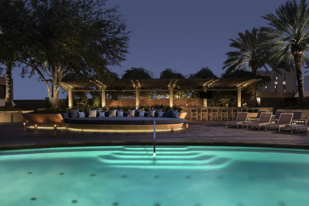 Four Seasons Houston rooftop pool oasis