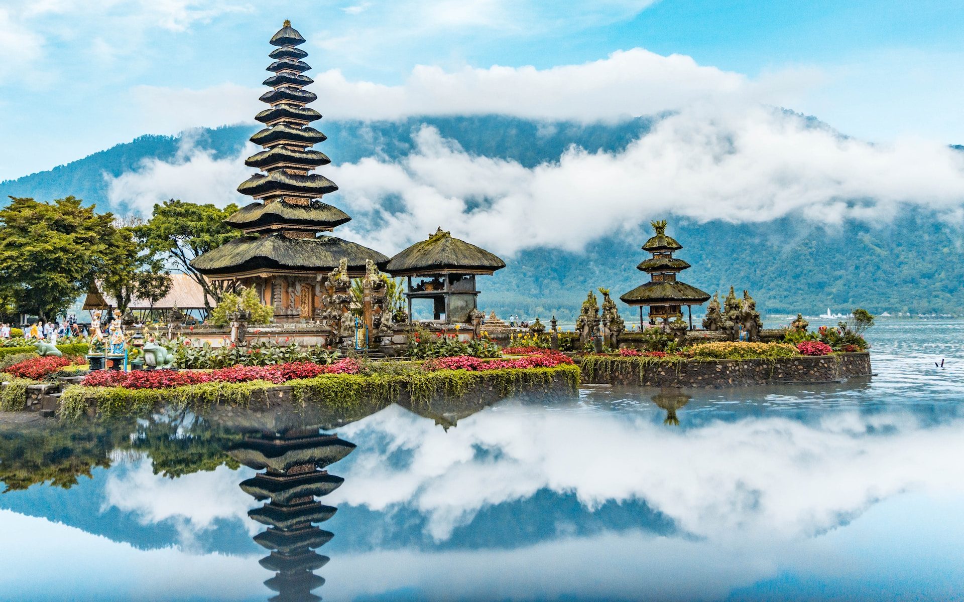 Discovering Bali in Top 10 Must-See Attractions