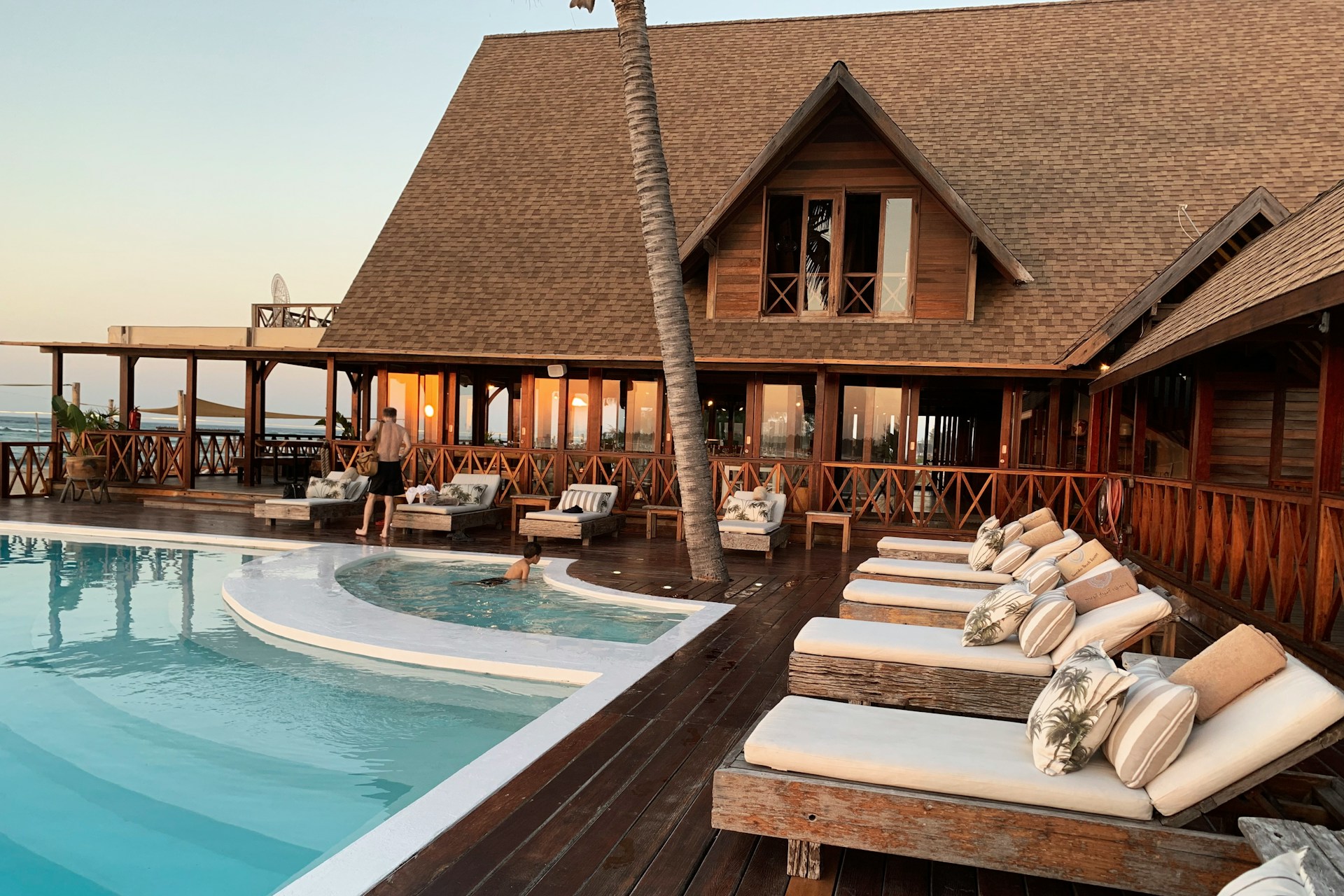 Smart Strategies for Booking Affordable Hotel Stays