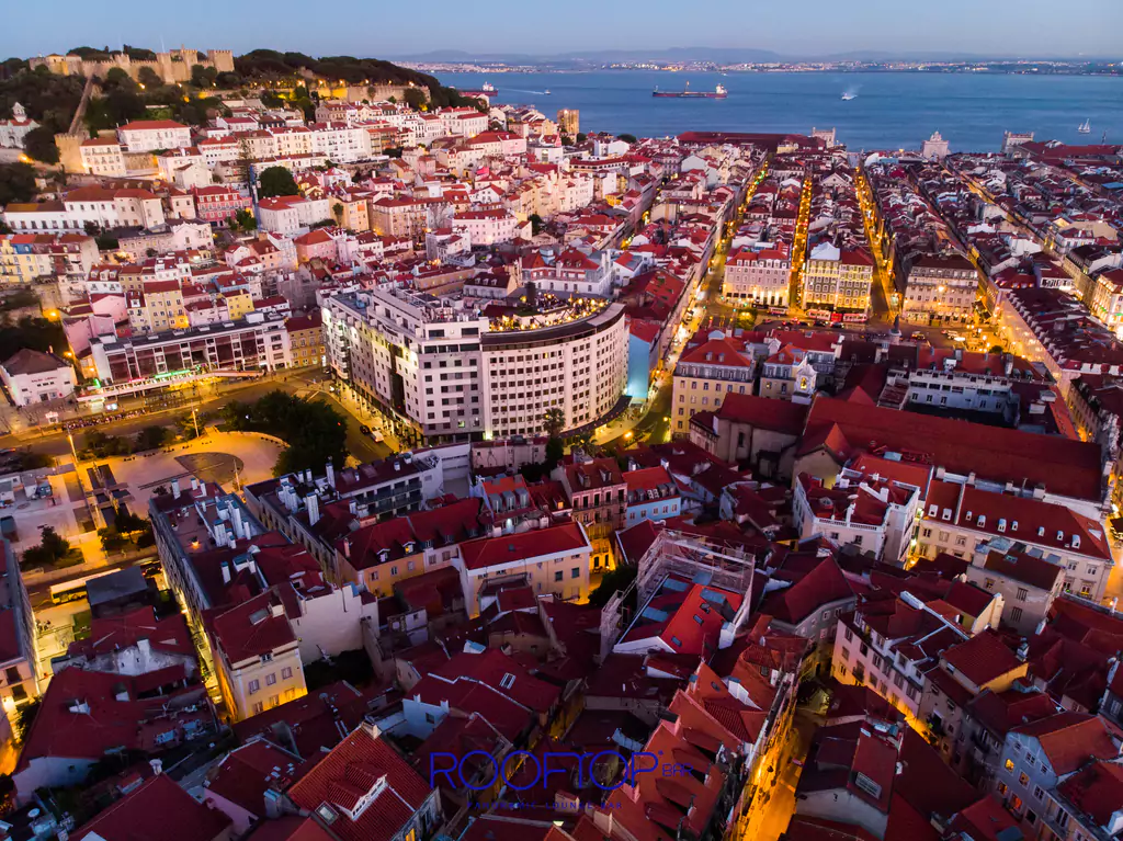 phc hotels hotel munidal view of lisbon at night