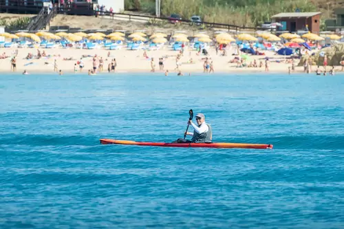 Praia da Galé kayaking photo by Tamas Gabor via Shutterstock