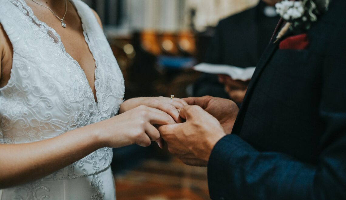How to Write and Deliver the Perfect Wedding Vows