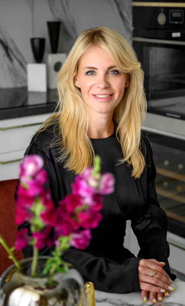 Olga Bondarenko of August Buro