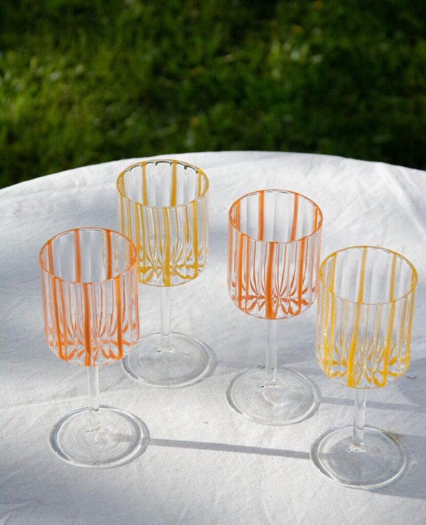 _tuttoattaccato_ European home decor trends 2025 glassware tabletop