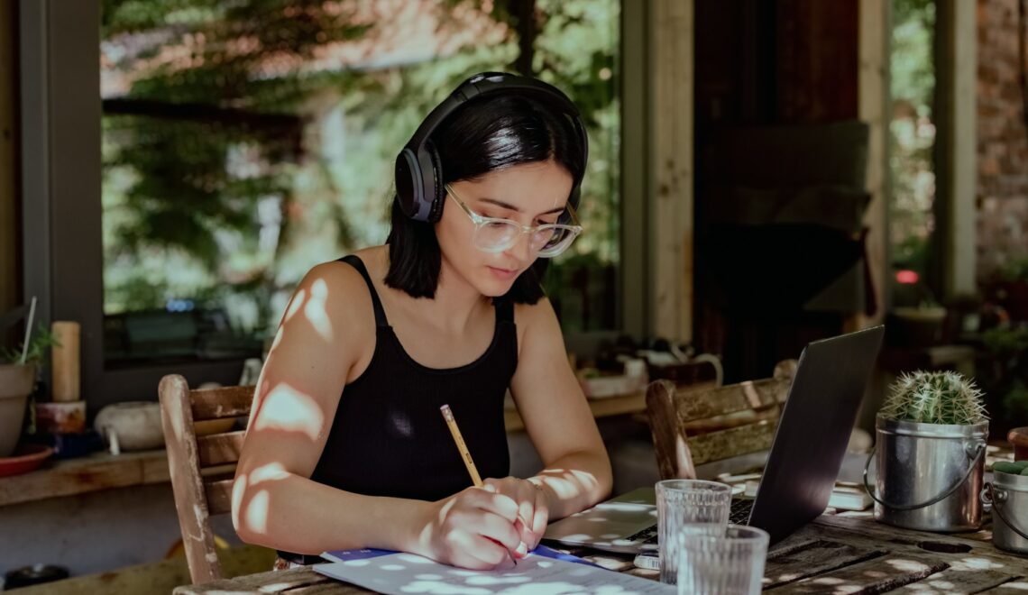 Ghostwriting for romantic novels