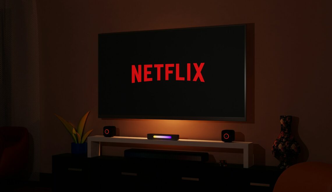 4 Tips for Choosing the Right Family Streaming Services