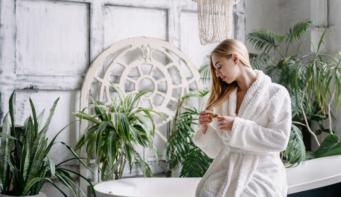 Reviving Your Damaged Hair: Expert Advice for Restoring Strength and Shine