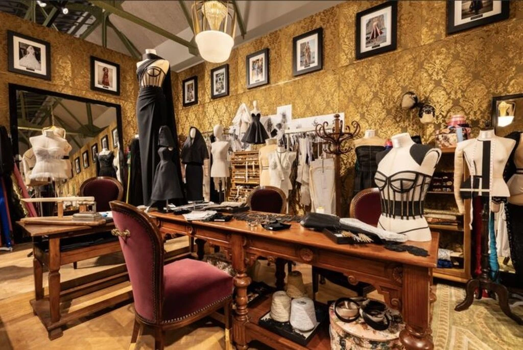 The Ateliers, Ornaments, and Volumes Room at From the Heart to the Hands Exhibition | Photo by Mark Blower