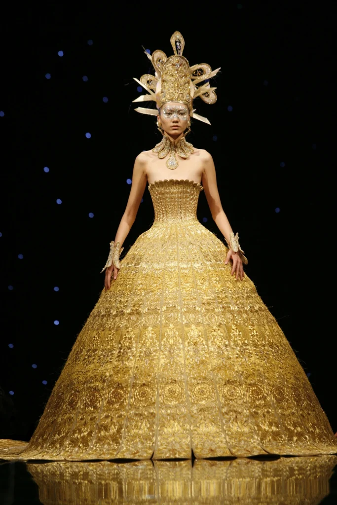 Guo Pei runway show
