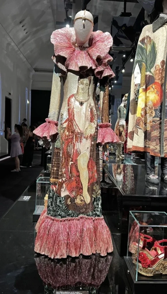 Dolce & Gabbana Exhibit Milan - Architectural and Pictural Room