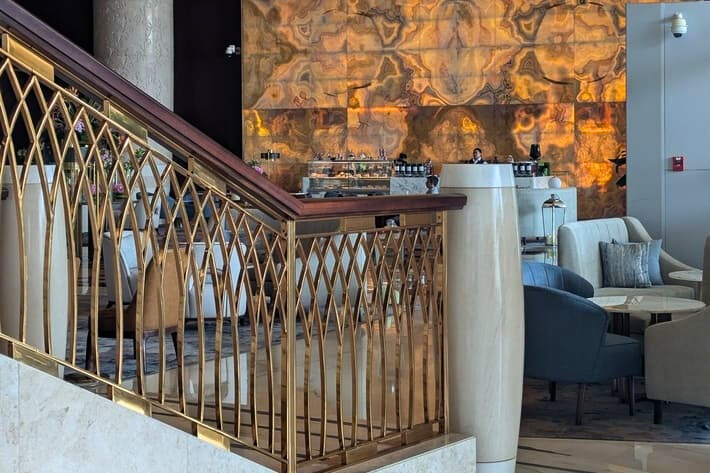 CONRAD DUBAI LUXURY TRAVEL INTERIOR DESIGN
