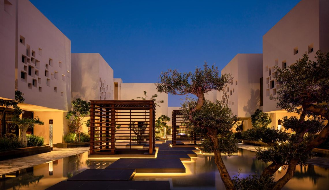 The Biltmore Hotel Villas Dubai Exterior Night View Courtyard
