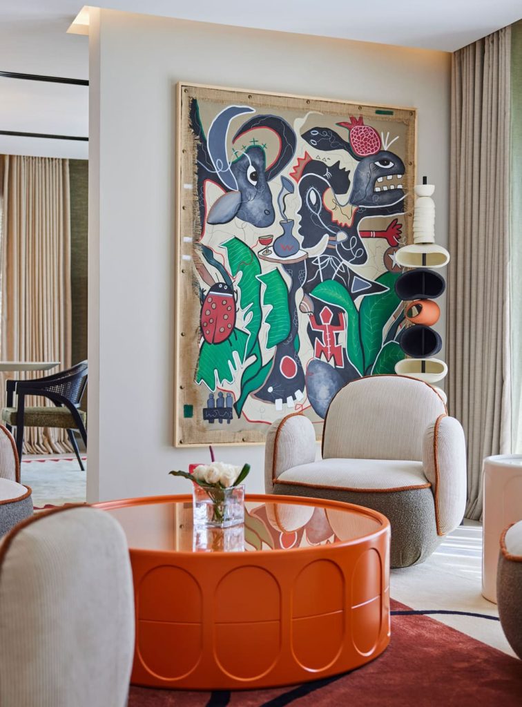 Dubai Villa design by Emre Osmanlar - Eclectic Orange coffee table art