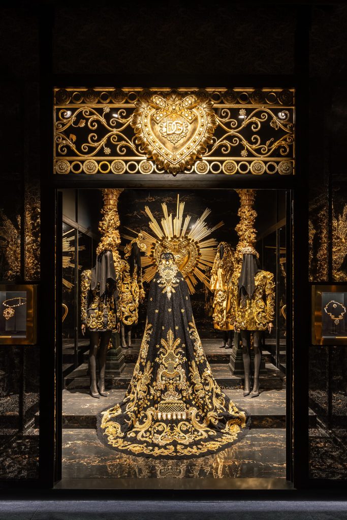 Devotion room in Dolce & Gabbana Exhibit Milan Du Coeur a la Main - Photo by Mark Blower