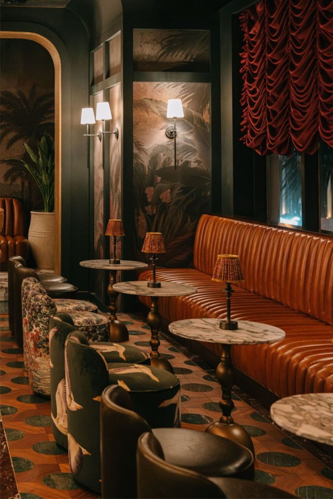 Qreative Design | Obica Restaurant, Adiiya, Manama, Bahrain bar bistro tables and chairs - interiors around the world